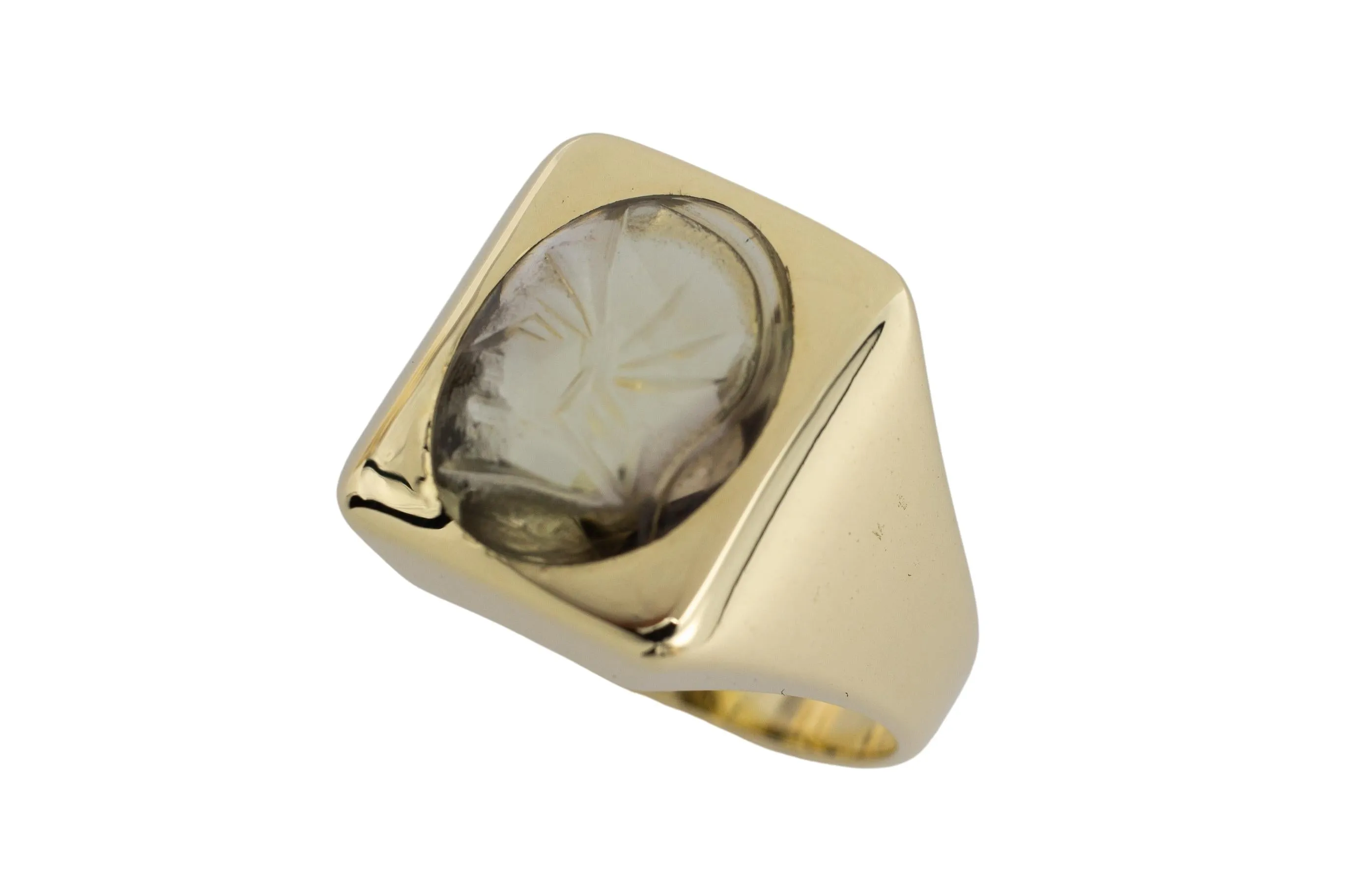 14 carat gold signet ring with a rock crystal intaglio