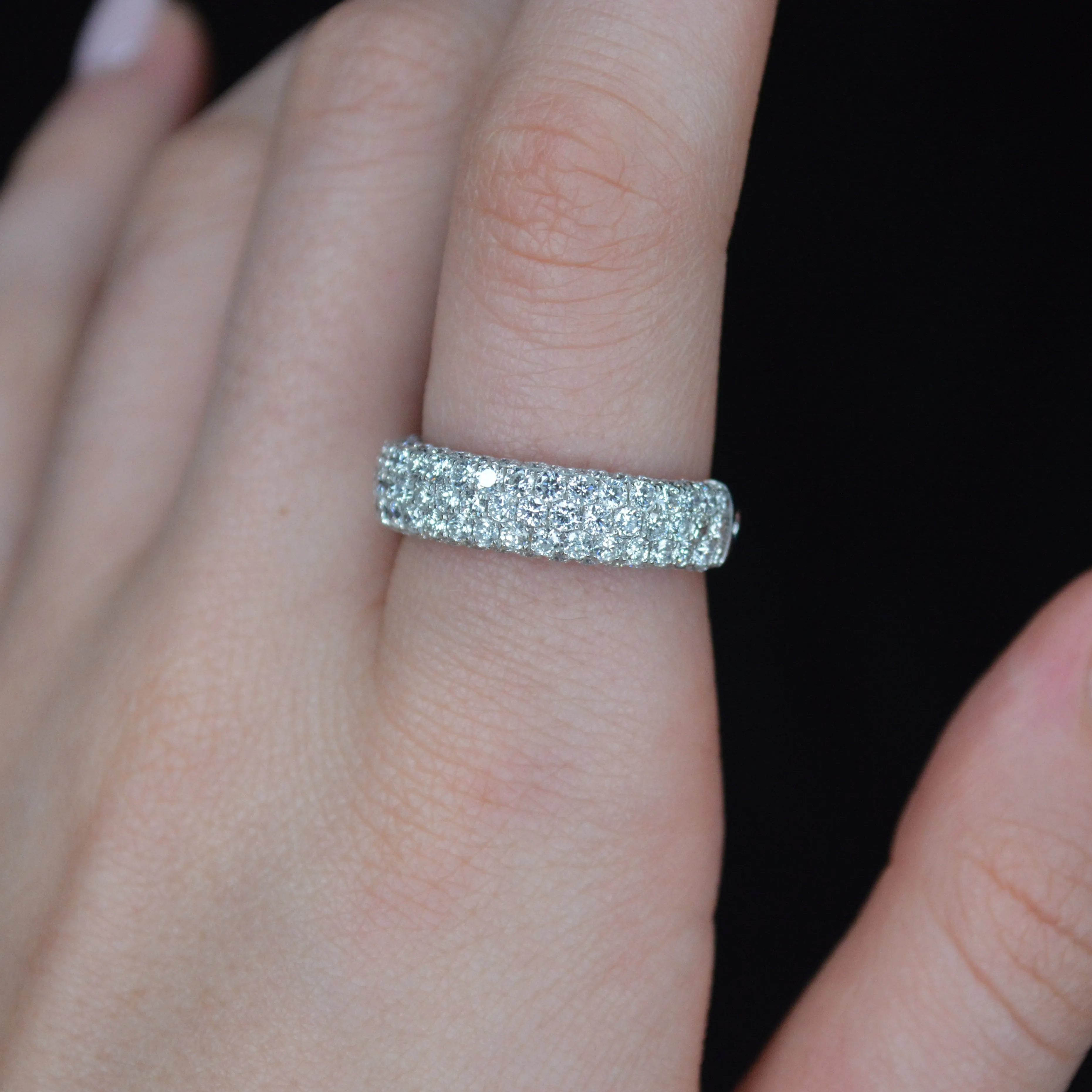 2.00ct Diamond 18K Gold Pave Band Ring