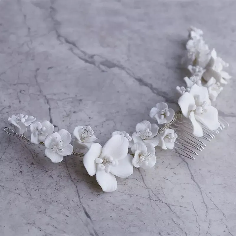 Aveira Ceramic Floral Hair Comb