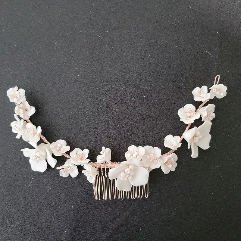Aveira Ceramic Floral Hair Comb