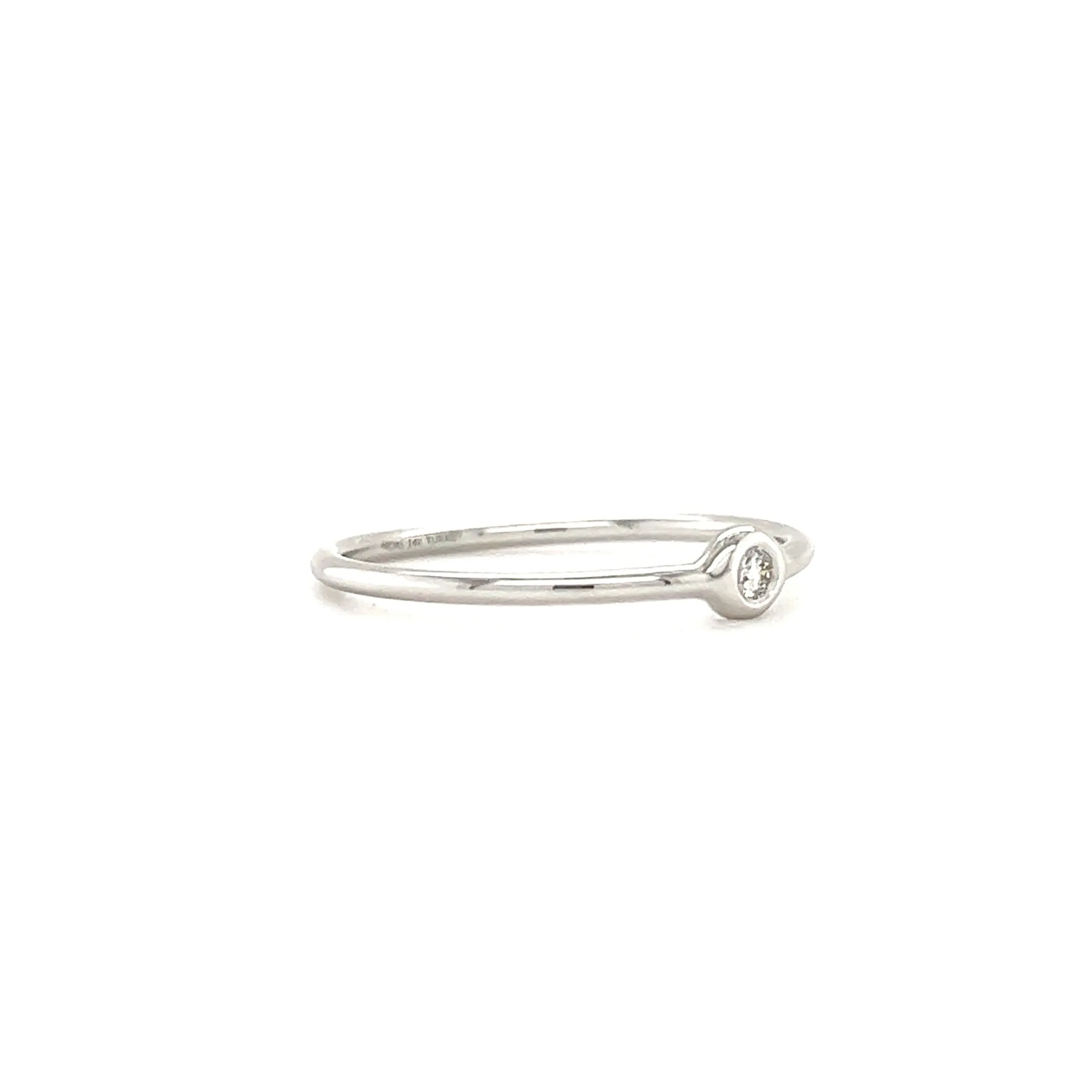 Bezel Diamond Ring with One Round Diamond in 14K White Gold