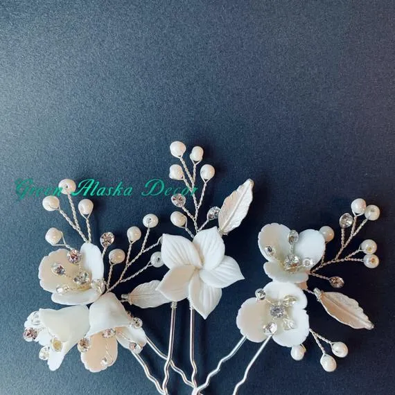 C189. white clay floras hair comb hair pins for wedding brides bridesmaids