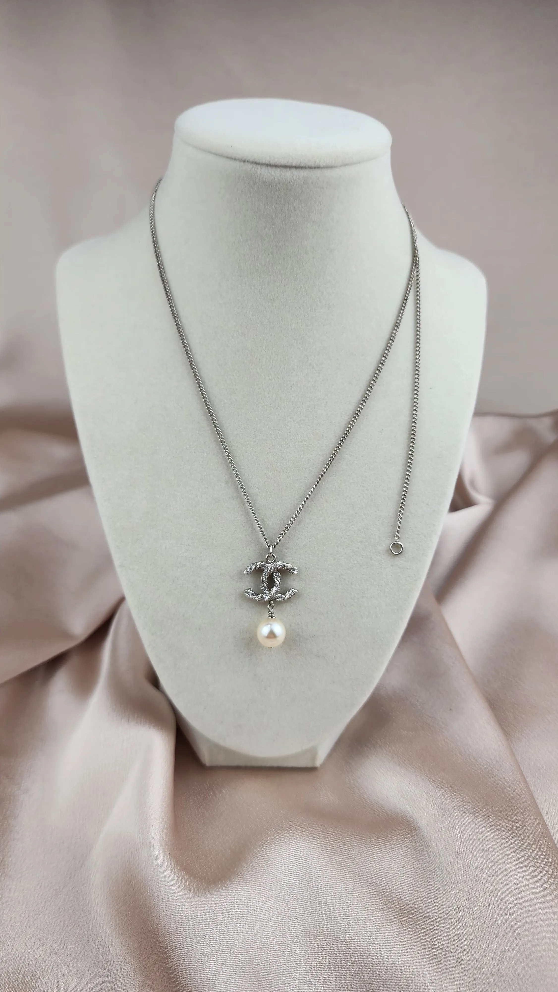Chanel Silver Color Necklace - 997