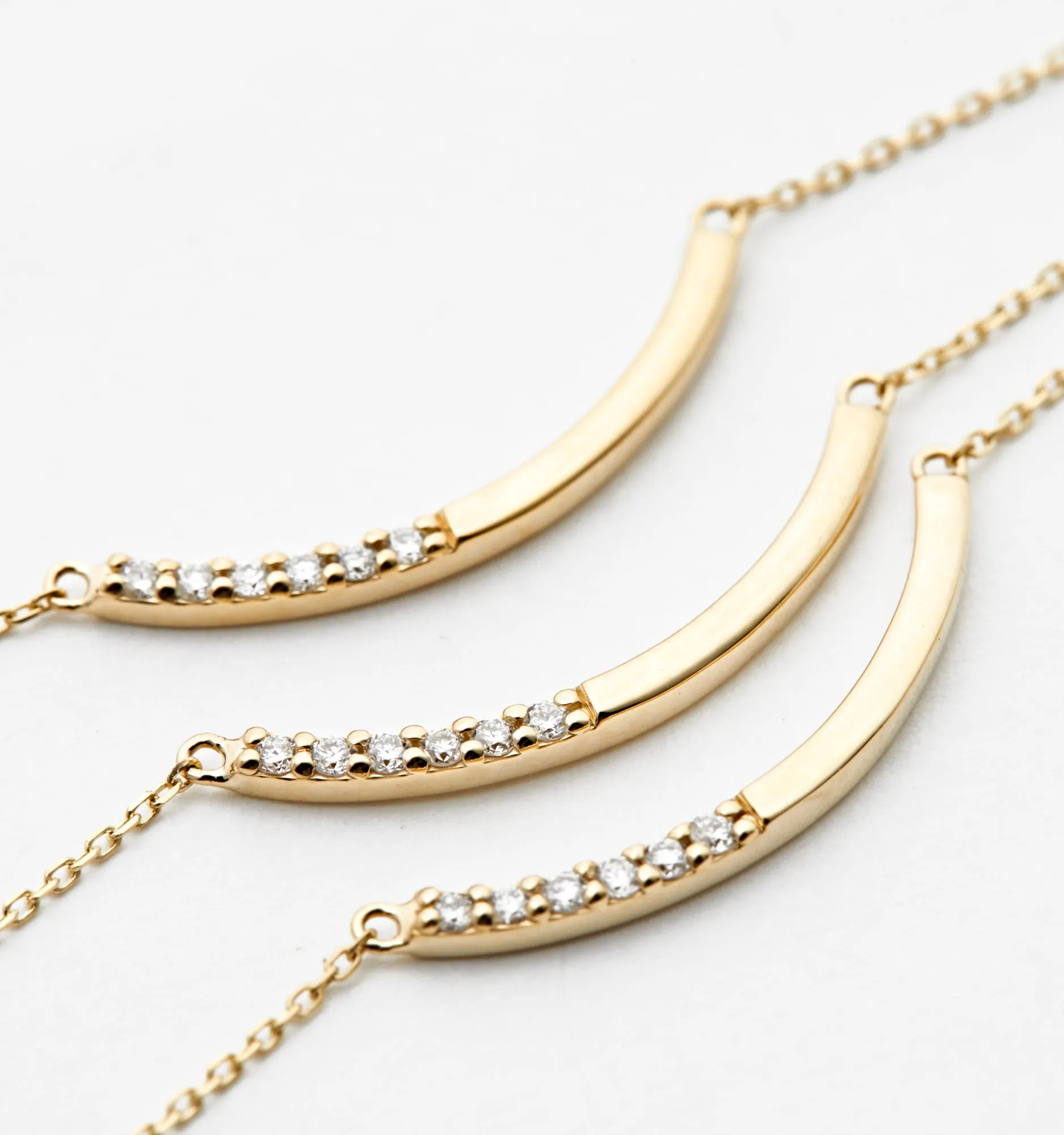 Curve Bar Diamond Necklace