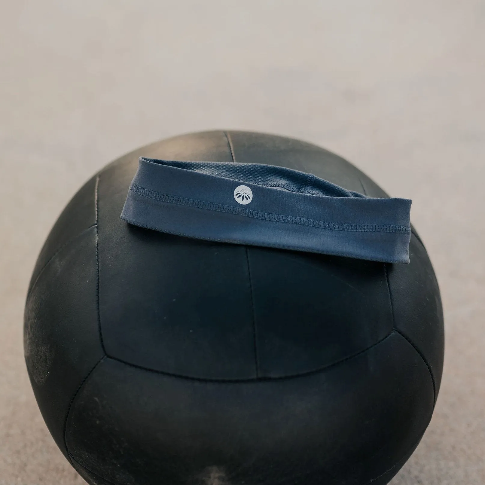 No-Slip Headband - Light Navy