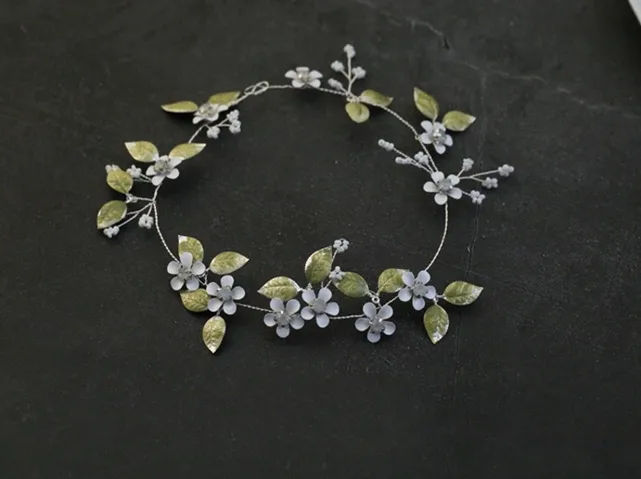 Raya Floral Hair Vine