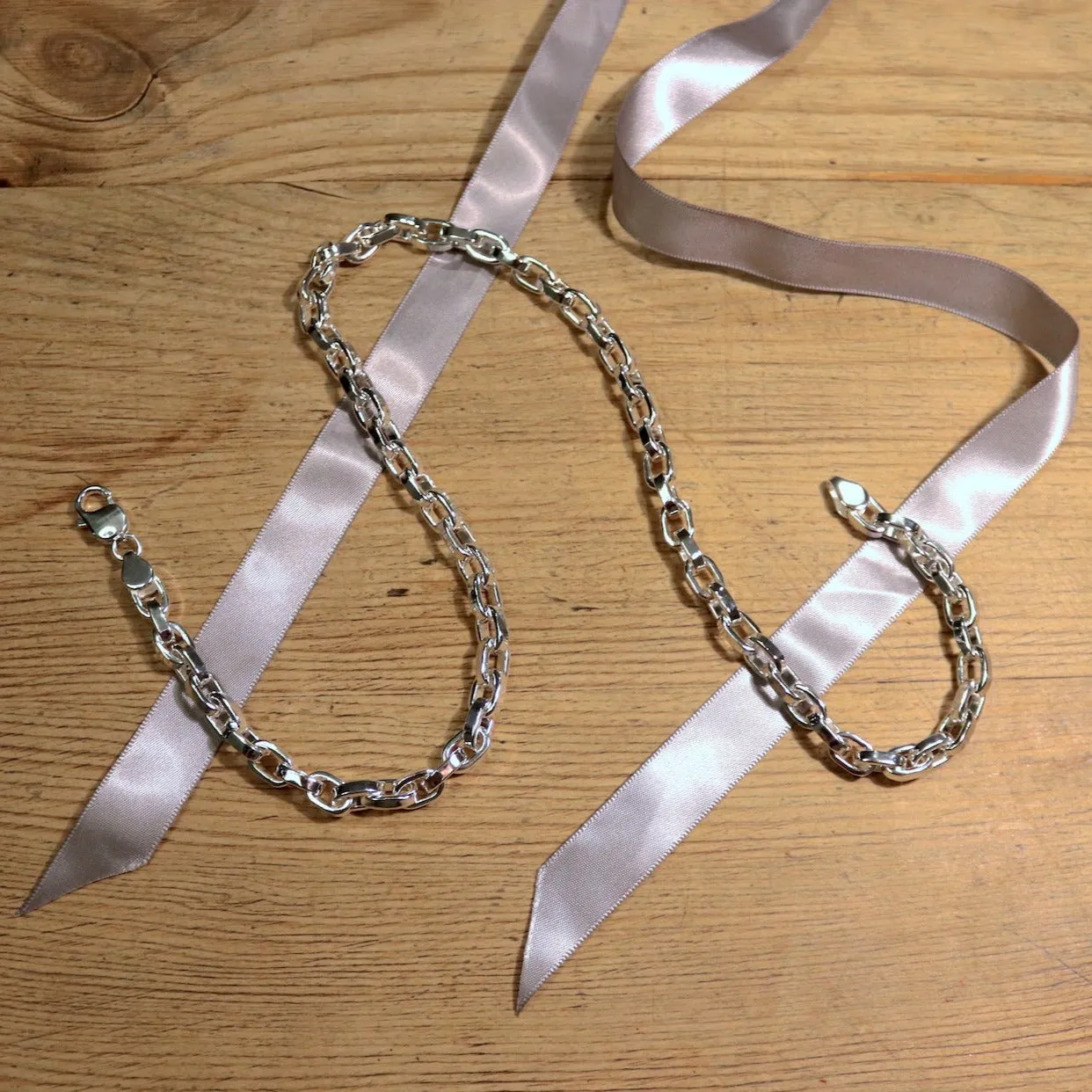 Rectangular Link Necklace